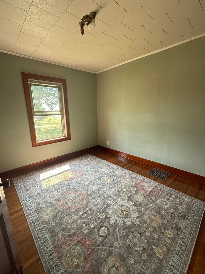 Photo - 5075 County Road 4 NE
