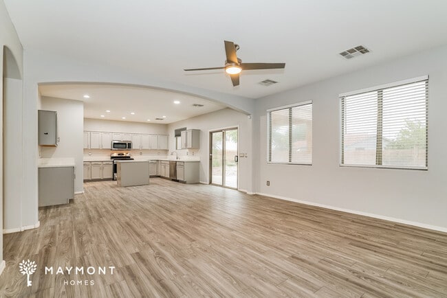 Photo - 44265 Roth Rd