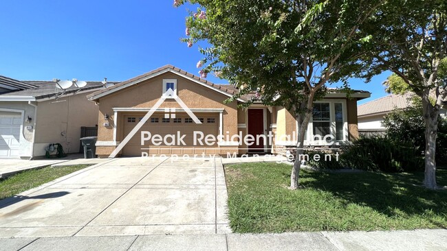 Spacious North Natomas 4bd/2ba Home with 2... - Spacious North Natomas 4bd/2ba Home with 2...