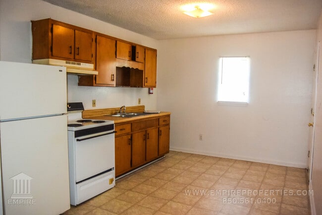 Photo - Quad Near Campus- 2 full bedrooms