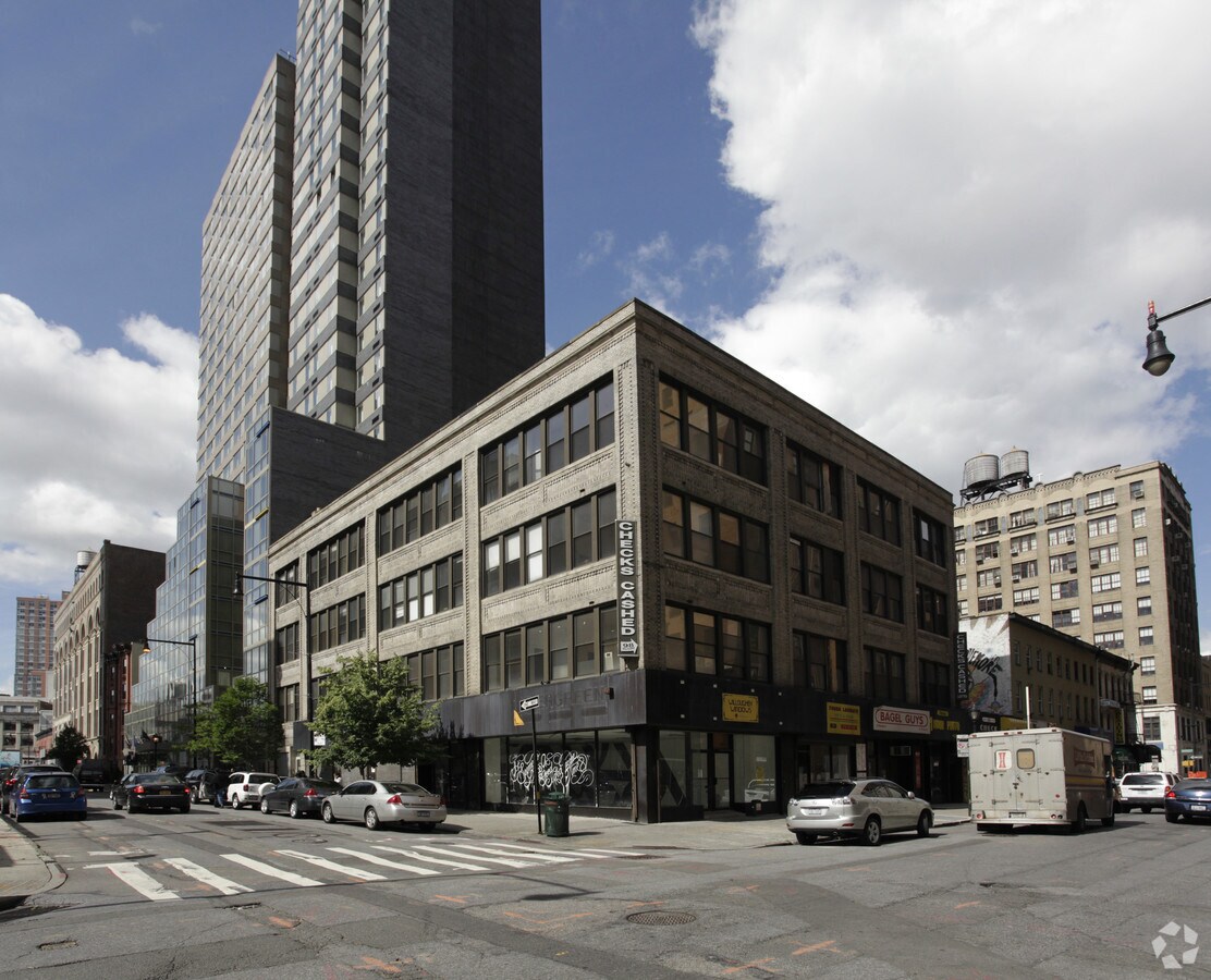 Foto principal - 100 Willoughby St