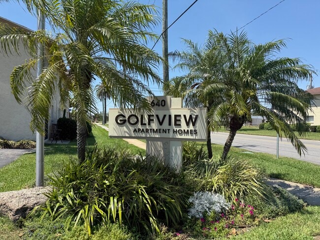Building Photo - Golfview Apartments