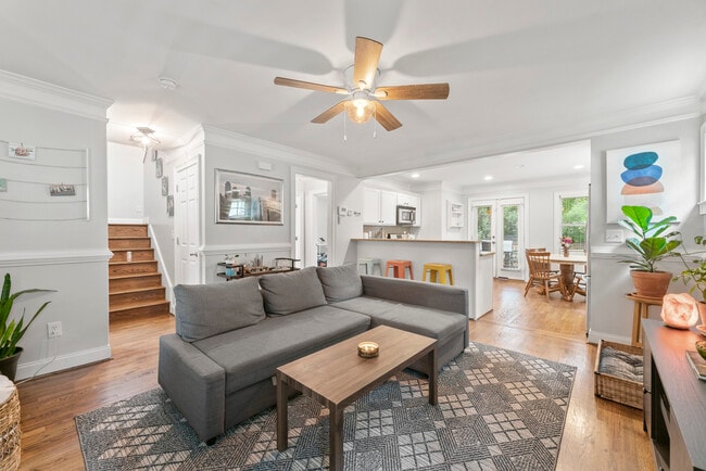 Photo - 3135 Alston Dr