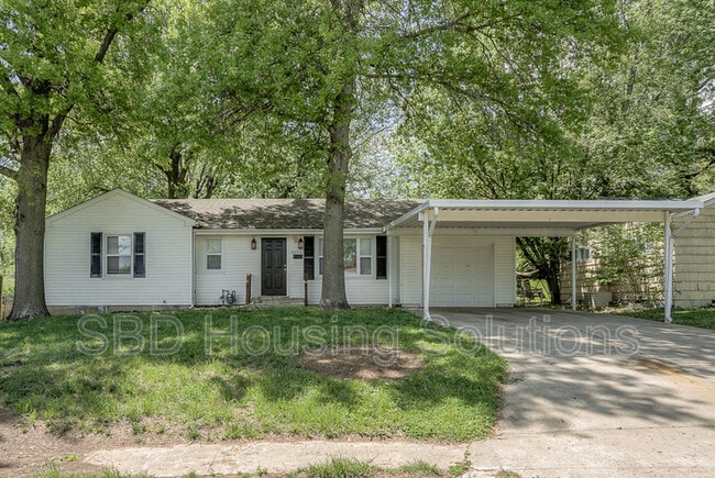 Building Photo - 3606 N Delaware St Rental