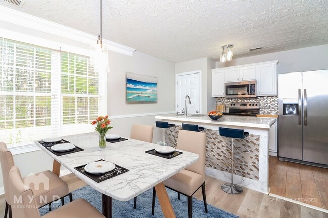 Photo - 3828 Leyland Dr