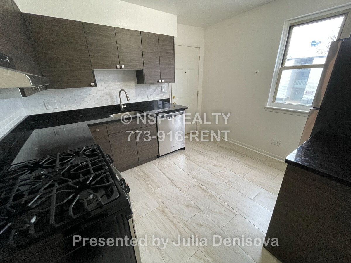 Photo - 4924 Mulford St Unit 2W