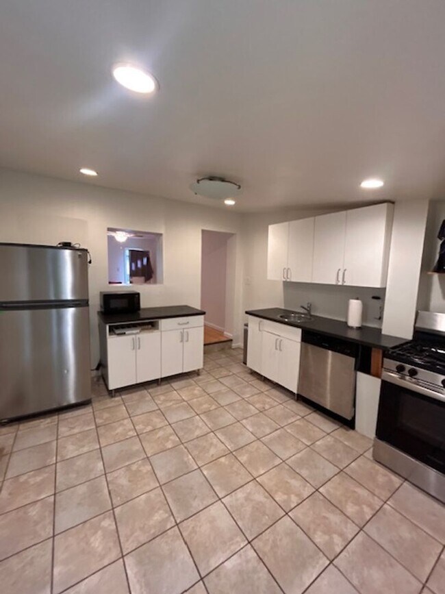 Photo - Charming Renovated Rowhome in Fishtown!