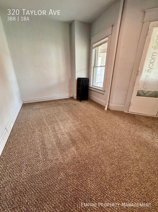Photo - 320 Taylor Ave