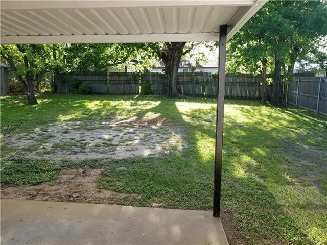 Photo - 1101 Russell Ln