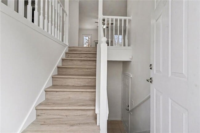 Photo - 7797 Mountain Creek Way