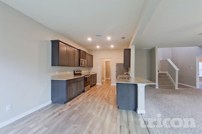 Photo - 1917 Belmont Dr