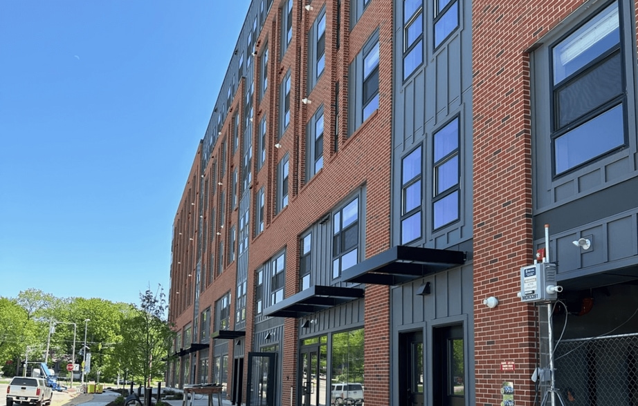 Welcome to Park Cedar Apartments!