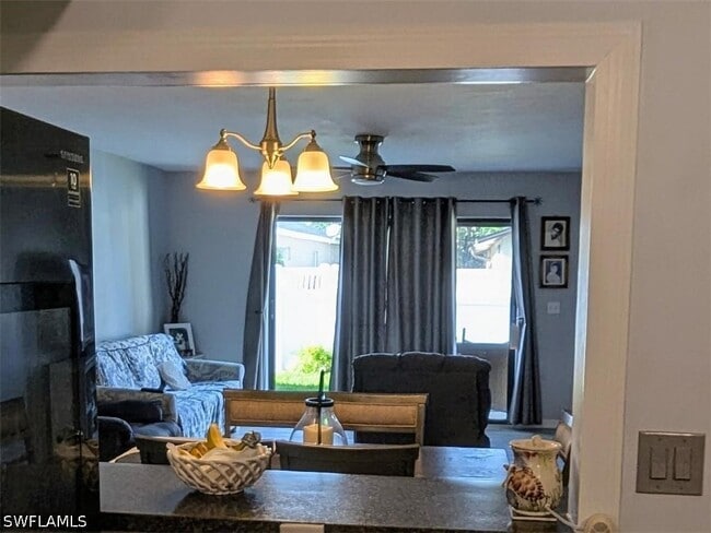 Photo - 715 SE 47th St Unidad 104