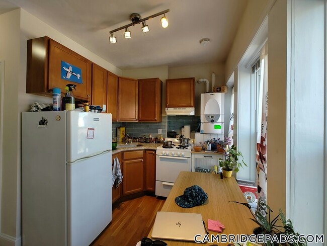 Photo - 1056 Cambridge St Unit 3F