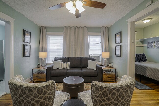 Photo - 3721 Broadway Blvd