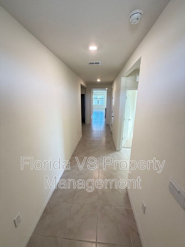 Photo - 804 Horsetail Dr