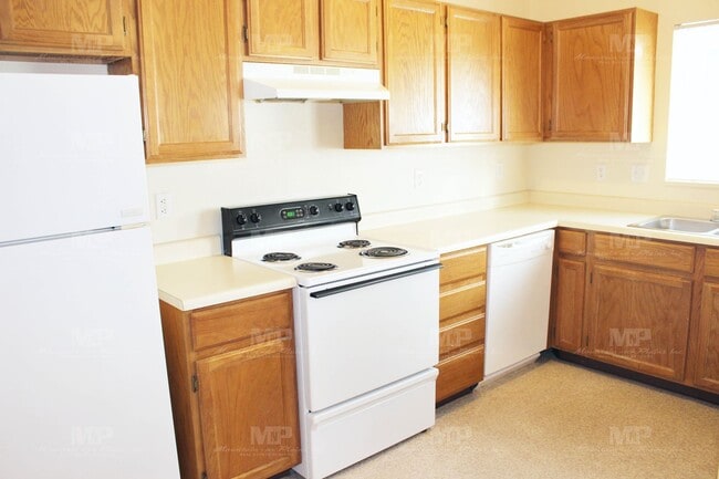 Photo - 526 S Whitcomb St