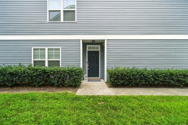 Photo - 5440 Safe Harbour Way