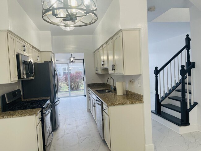 Photo - 2813 Powell Ct