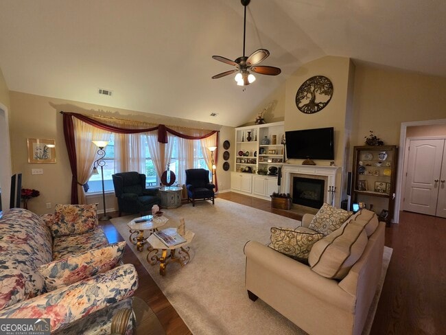 Photo - 10 Colonial Ct