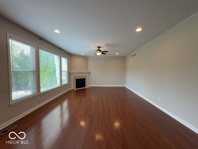 Photo - 13052 Whitten Dr N