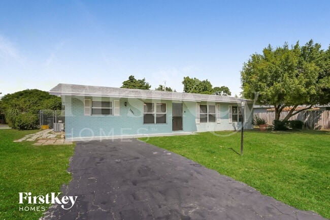 Photo - 2531 Blue Jay Turn