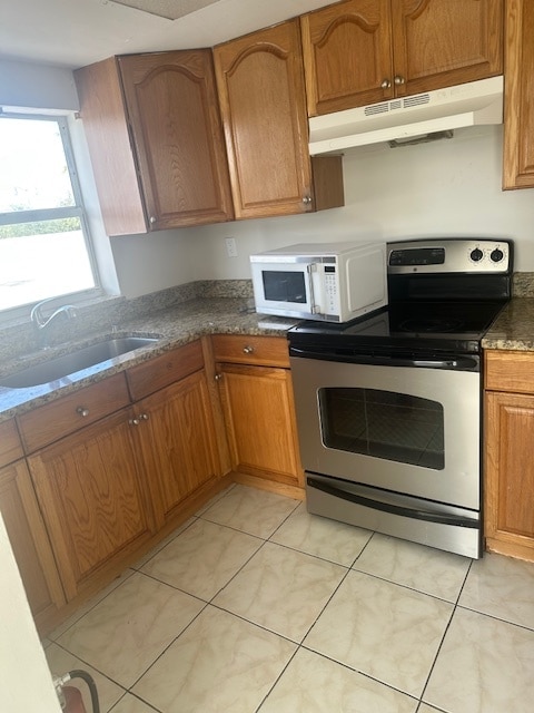 Photo - 1600 SE 3rd Ct Unidad 2 fl