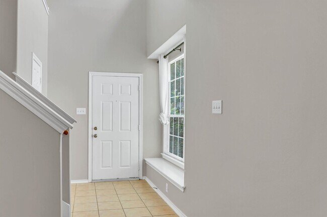 Photo - 163 N Burberry Park Cir