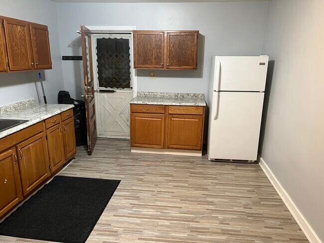 Kitchen - 518 Logan St Unidad 518