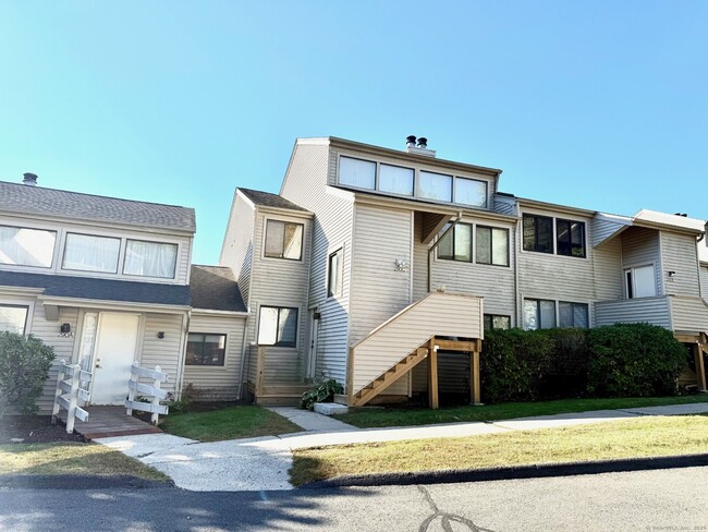 Building Photo - 290 Brittany Farms Rd Unit APT B