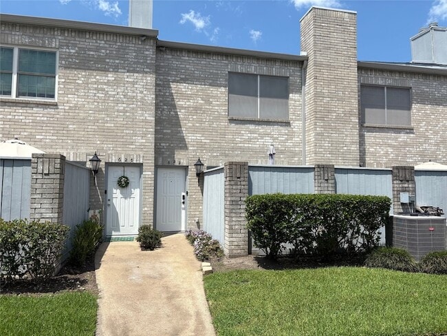 Photo - 622 Wilcrest Dr Unidad 622 Rental