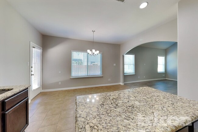 Photo - 2832 Mistywood Ln
