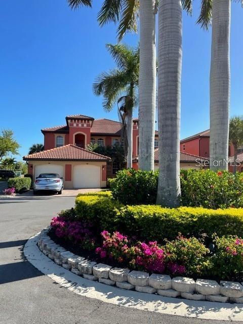 3500 Mondovi Ct Unit 811