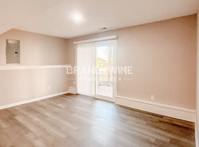 Photo - 918 SE Kingscross Rd