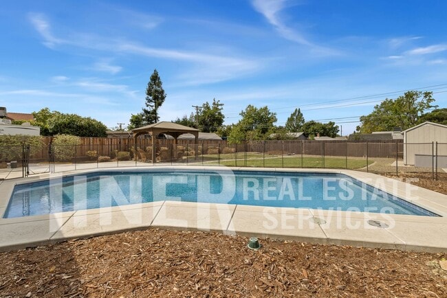 Building Photo - 3831 Horton Ln
