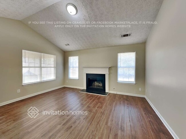 Photo - 125 S Greenfield Cir