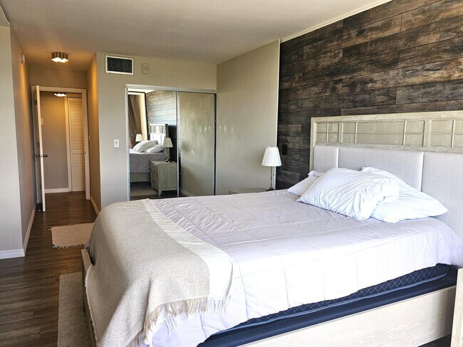 Photo - 1780 NE 191st St Unit 608-2