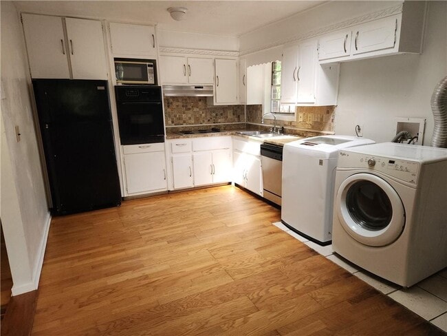 Photo - 322 Nelms Ave NE