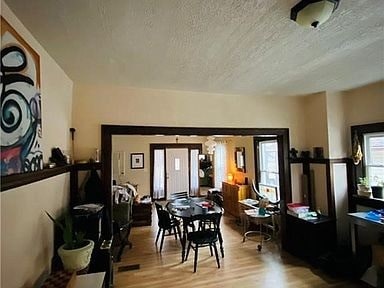 Photo - 1348 N Gale St