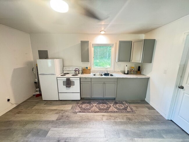 Photo - New Construction Efficiency just out of town.