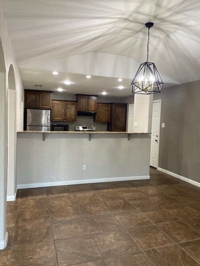 Photo - 116 Westpark St