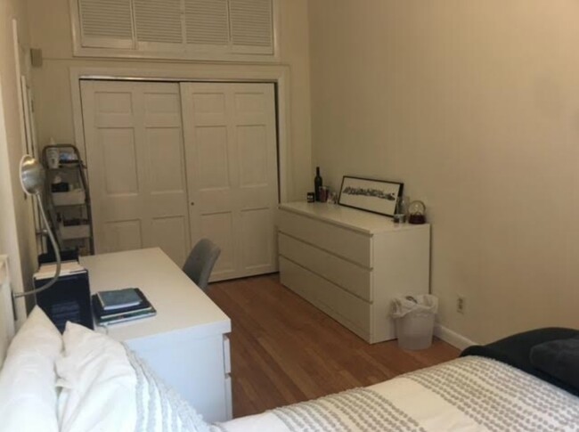 Photo - 15 Aberdeen St Apartments Unit 2