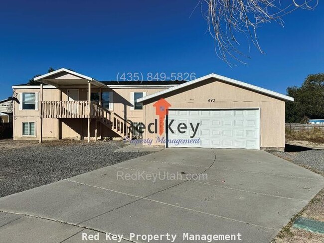 Building Photo - Hunter Way. Unit B Rental