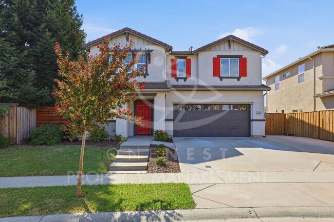Photo - 2708 Woodfield Way