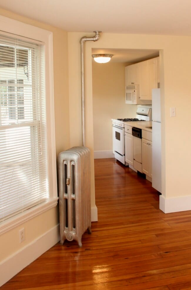 Photo - 158 Pearl St Unit 4