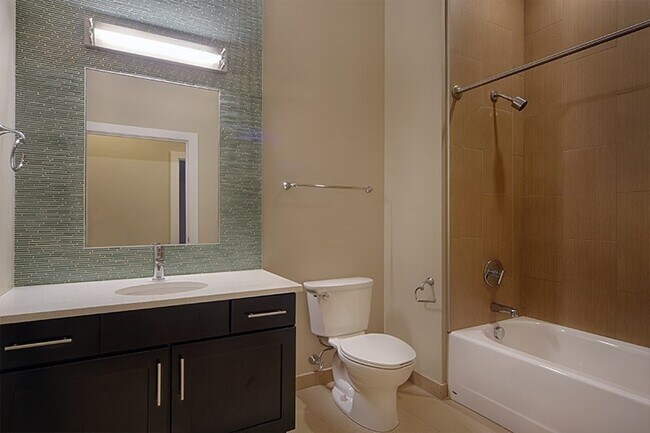 Photo - 33 Rogers St Unit T31