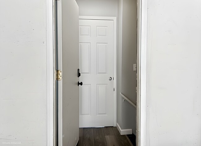 Photo - 2838 Continental Dr