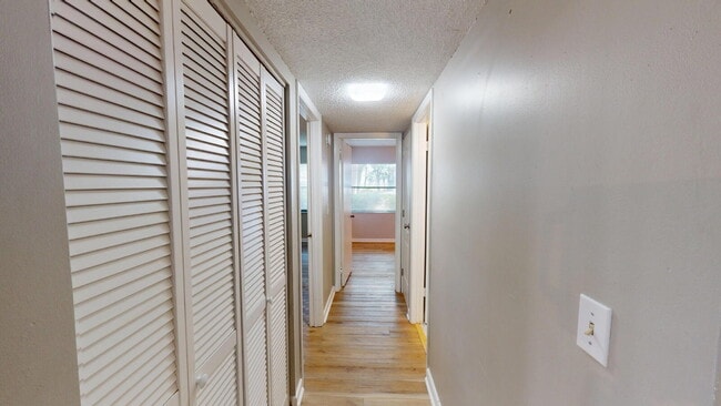 Photo - 9 Tarragona Ct