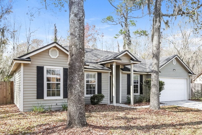 Photo - 548 Edward Rutledge St