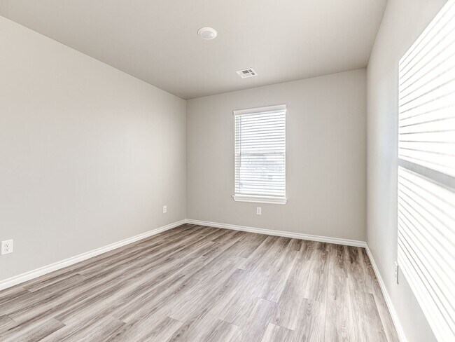 Photo - Beautiful brand new home + Deer Creek Scho...